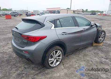 2017 Infiniti Qx30 из США, поврежденный, VIN SJKCH5CP8HA016493